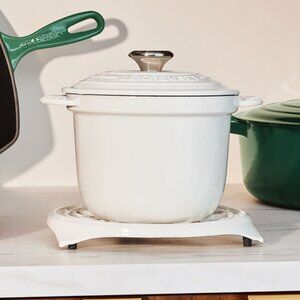 Le Creuset Rice Pot with Stoneware Insert, 2.25 qt White